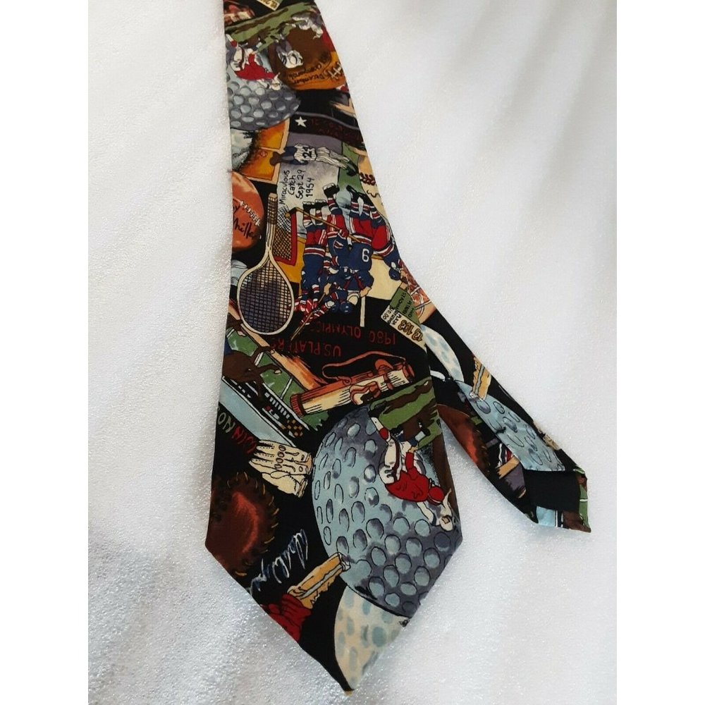 Hand Sewn 100%  Silk Necktie By Nicole Miller Sports Theme Basketball/Tennis